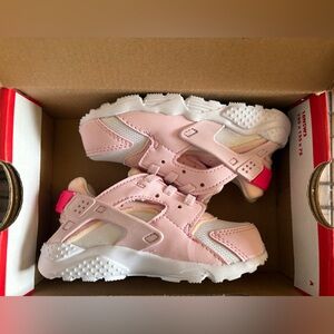 Toddler Pink Nike Huarache Run 7C